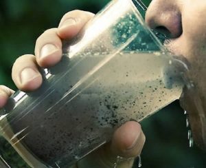 Bacteriile ucigase din apa pe care o bem
